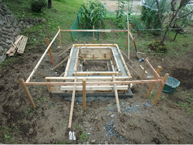 稲荷小社の基礎